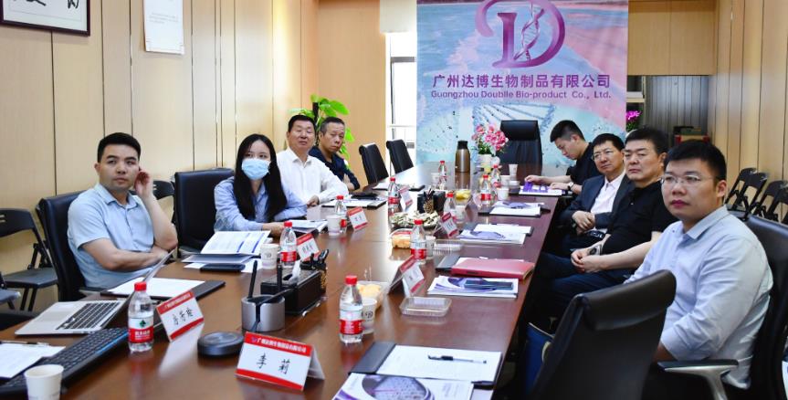 武漢市長江新區(qū)管委會領(lǐng)導(dǎo)一行蒞臨達博生物參觀考察